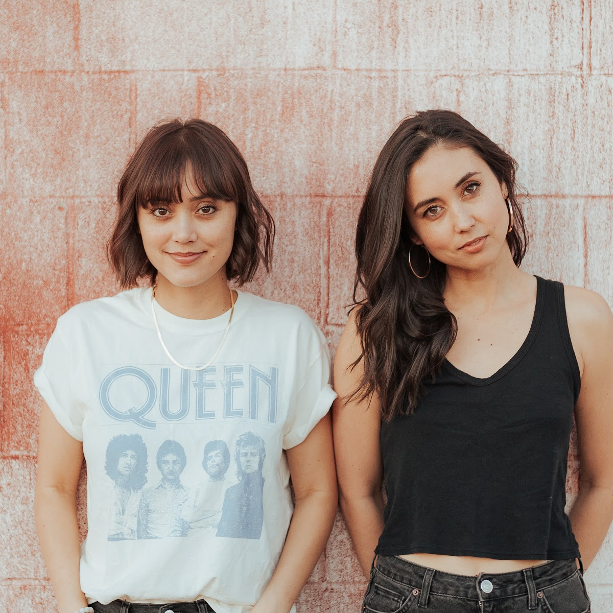 Meg & Dia AI voice